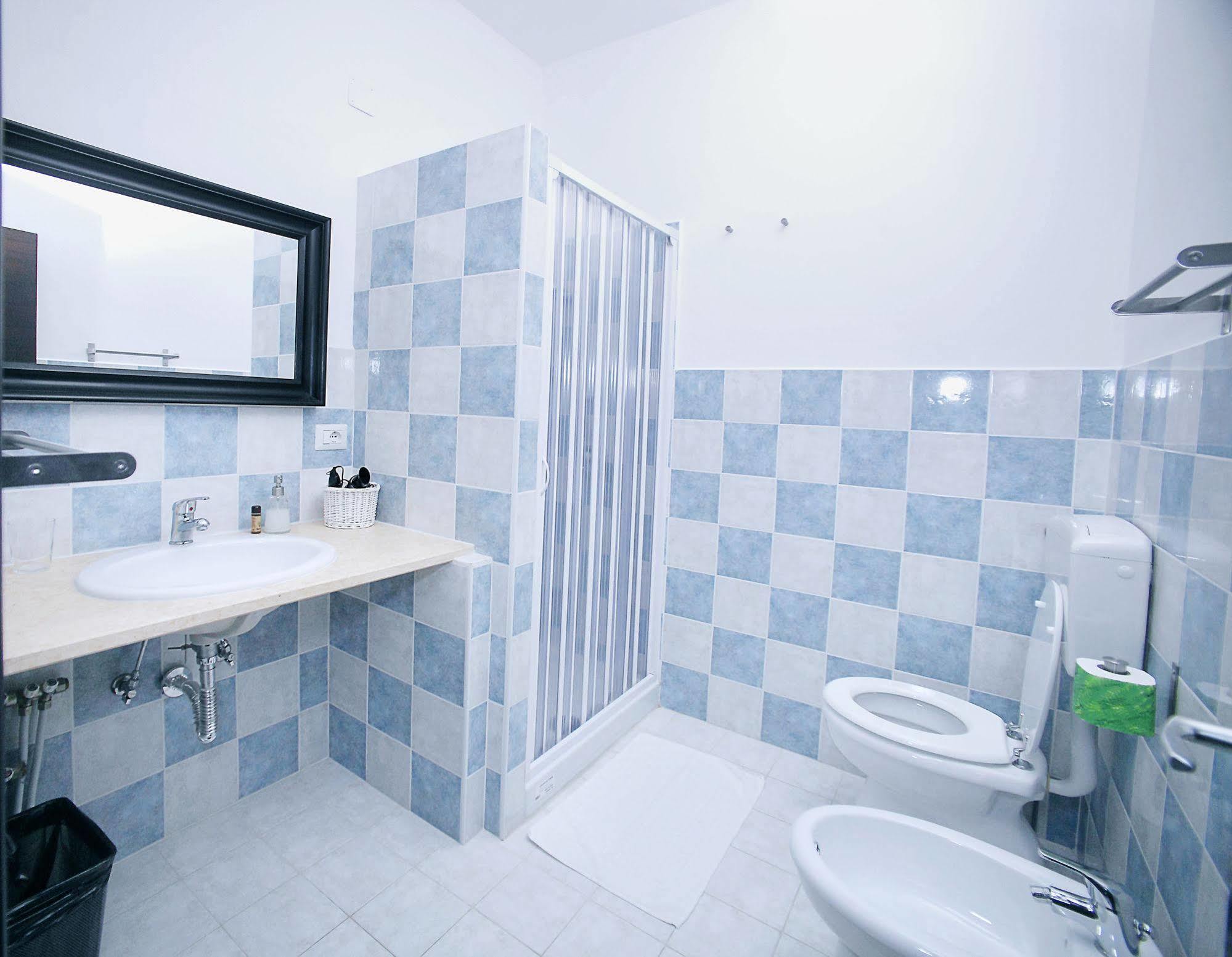 סליה מרינה B&B Colors מראה חיצוני תמונה